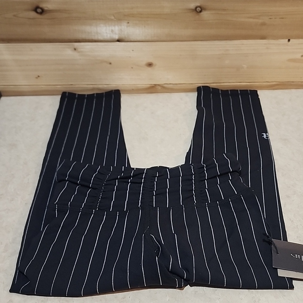 Strut This leggings size one size NWT